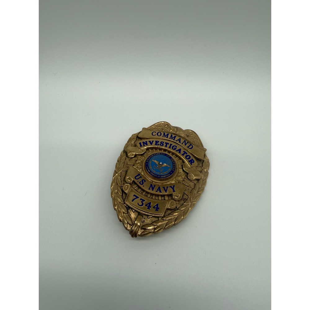 US Navy Command Investigator Badge Gold Tone Numbered 7344 Military Memorabilia